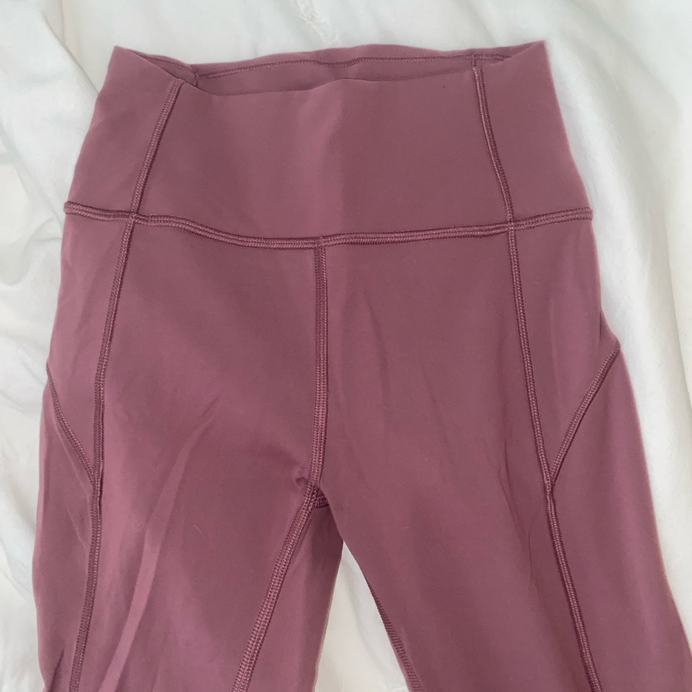 Lululemon Wunder Under leggings